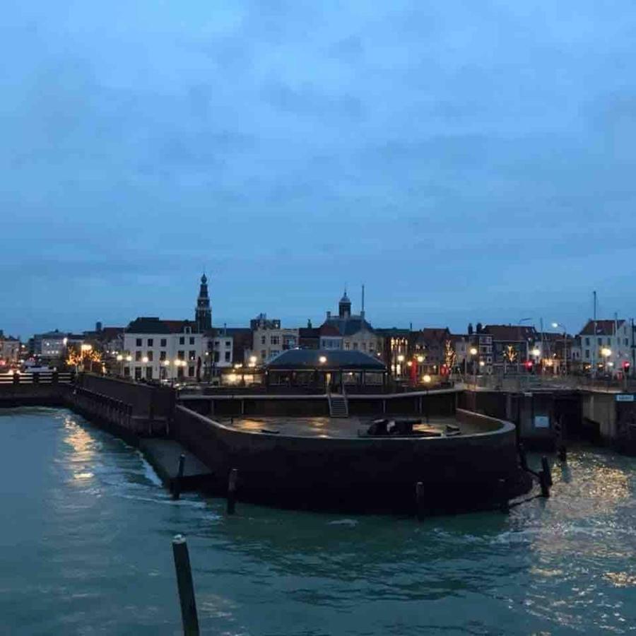 Onder De Boule Petit Apartment Vlissingen Luaran gambar